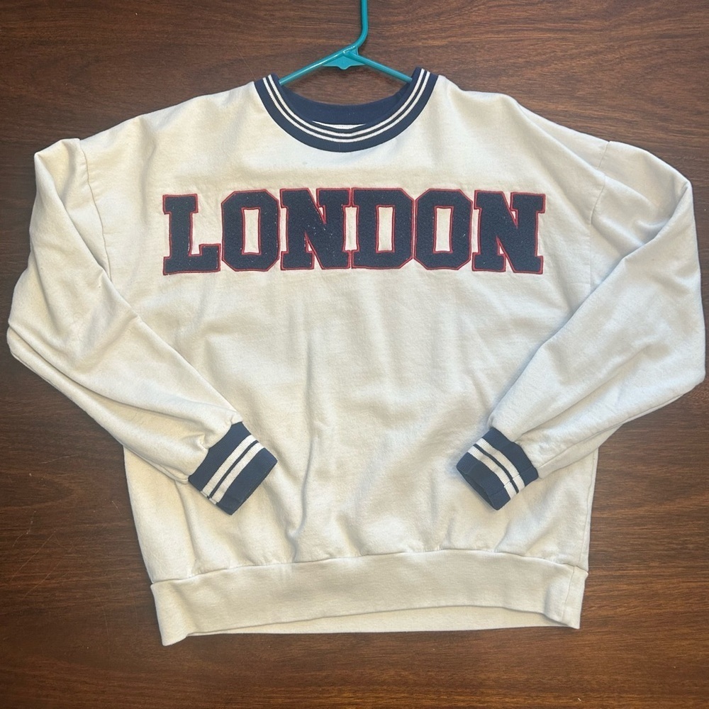 Freeze White Sweatshirt with Navy Details